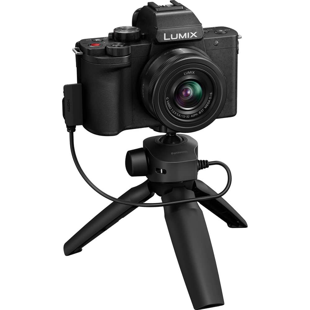 Panasonic Lumix DC-G100V Vlog Kit