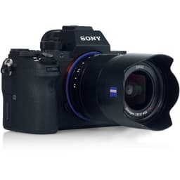 Zeiss Loxia 21mm f/2.8 Distagon T- Lens (Sony E-Mount)