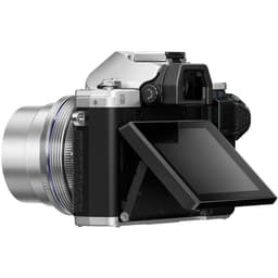 Olympus OM-D E-M10 Mark III 14-42 EZ Kit (Gümüş)