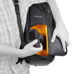 Vanguard Alta Rise 48 Camera Backpack (Black) 