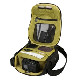 Crumpler Company Gigolo 7500 (Black)