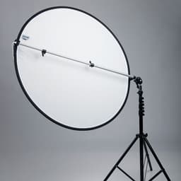 Lastolite 1100 Universal Bracket 50-120 cm Reflektör Tutucu