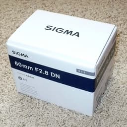 Sigma 60mm f/2.8 DN ART Lens for Olympus / Panasonic (Gümüş)
