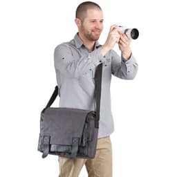 National Geographic W2400 Messenger Omuz Çantası