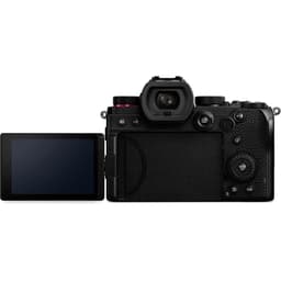 Panasonic Lumix DC-S5 20-60mm Lens Kit 