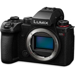 Panasonic Lumix DC-S5 II 20-60mm Lens Kit 