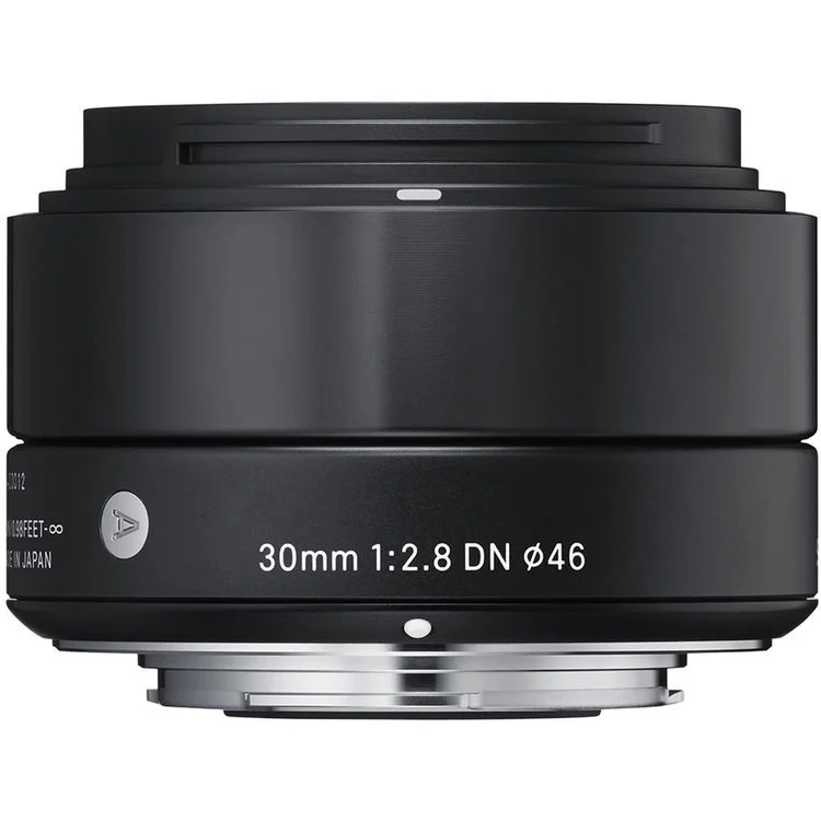 Sigma 30mm f/2.8 DN ART Lens for Olympus / Panasonic (Siyah)