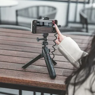 PGYTECH CapLock MantisPod Power (Insta360 Edition) | Tripod &amp; El Grip &amp; Güç Kaynağı