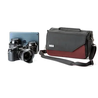 ThinkTank Mirrorless Mover 25i (Deep Red)