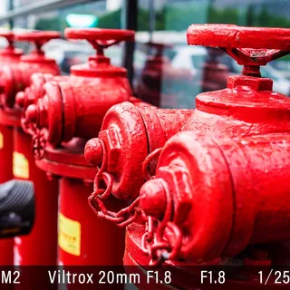 Viltrox FE 20mm f/1.8 MF Lens (Sony E)