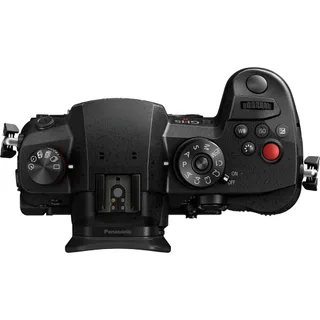 Panasonic Lumix DC-GH5 II Gövde