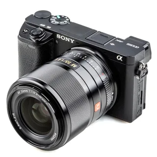 Viltrox AF 33mm f/1.4 STM Lens (Sony E)
