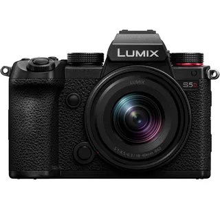 Panasonic Lumix DC-S5D + 18-40 mm F4.5-6.3 Kit 