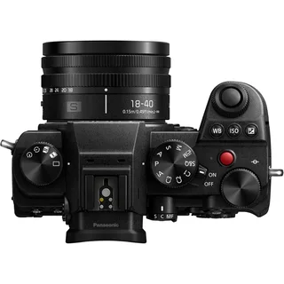 Panasonic Lumix DC-S5D + 18-40 mm F4.5-6.3 Kit 