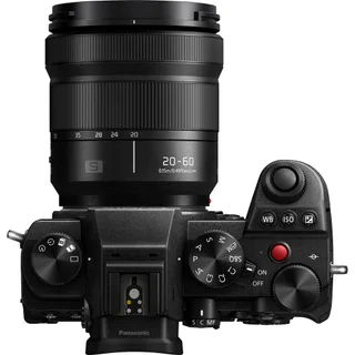 Panasonic Lumix DC-S5 20-60mm Lens Kit 