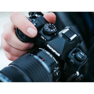 Olympus OM SYSTEM OM-1 Gövde 